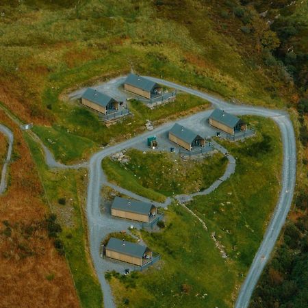 ホテル Llechwedd Glamping ブライナイ・フェスティニオグ エクステリア 写真